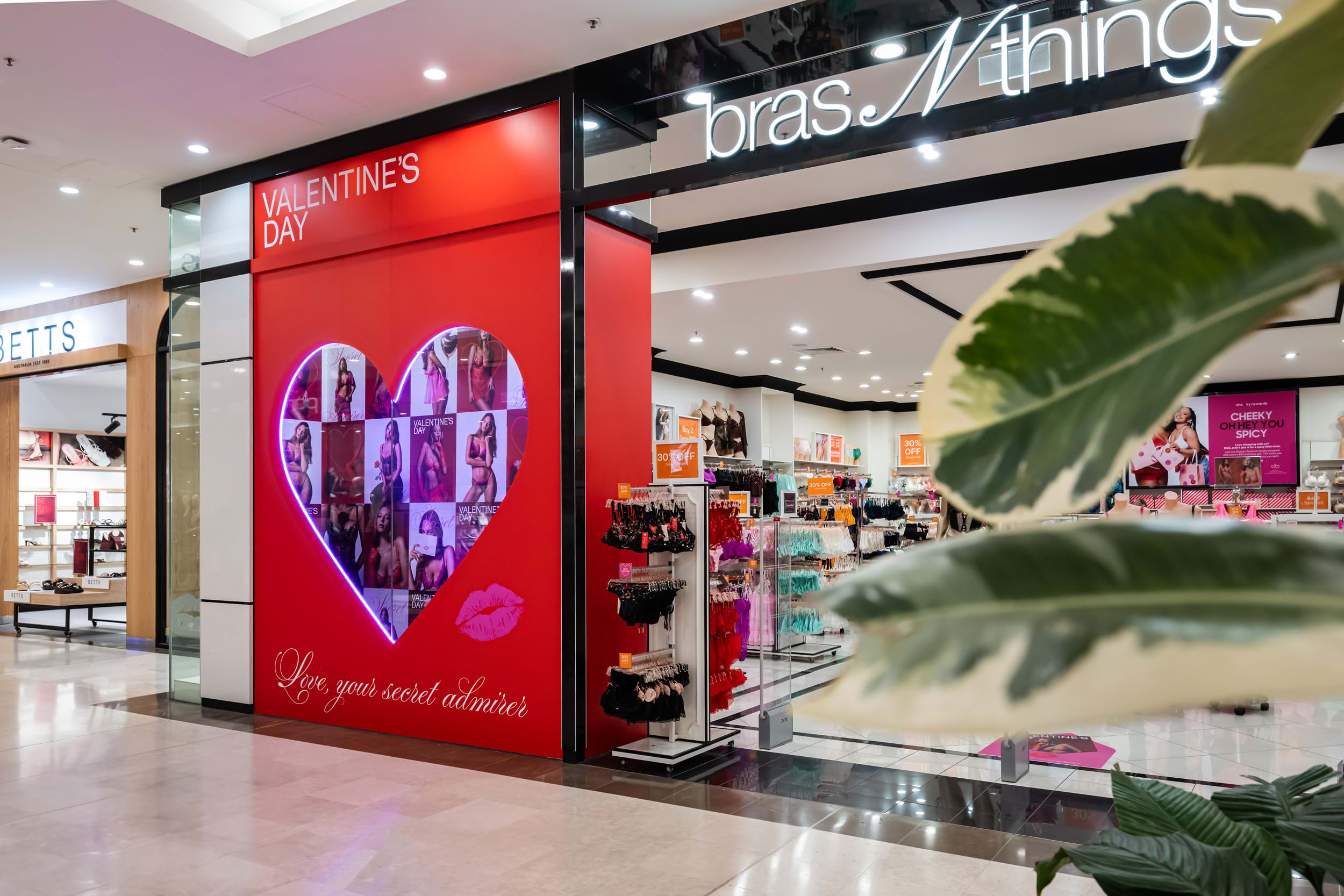 Valentin's Day at Bras N Things